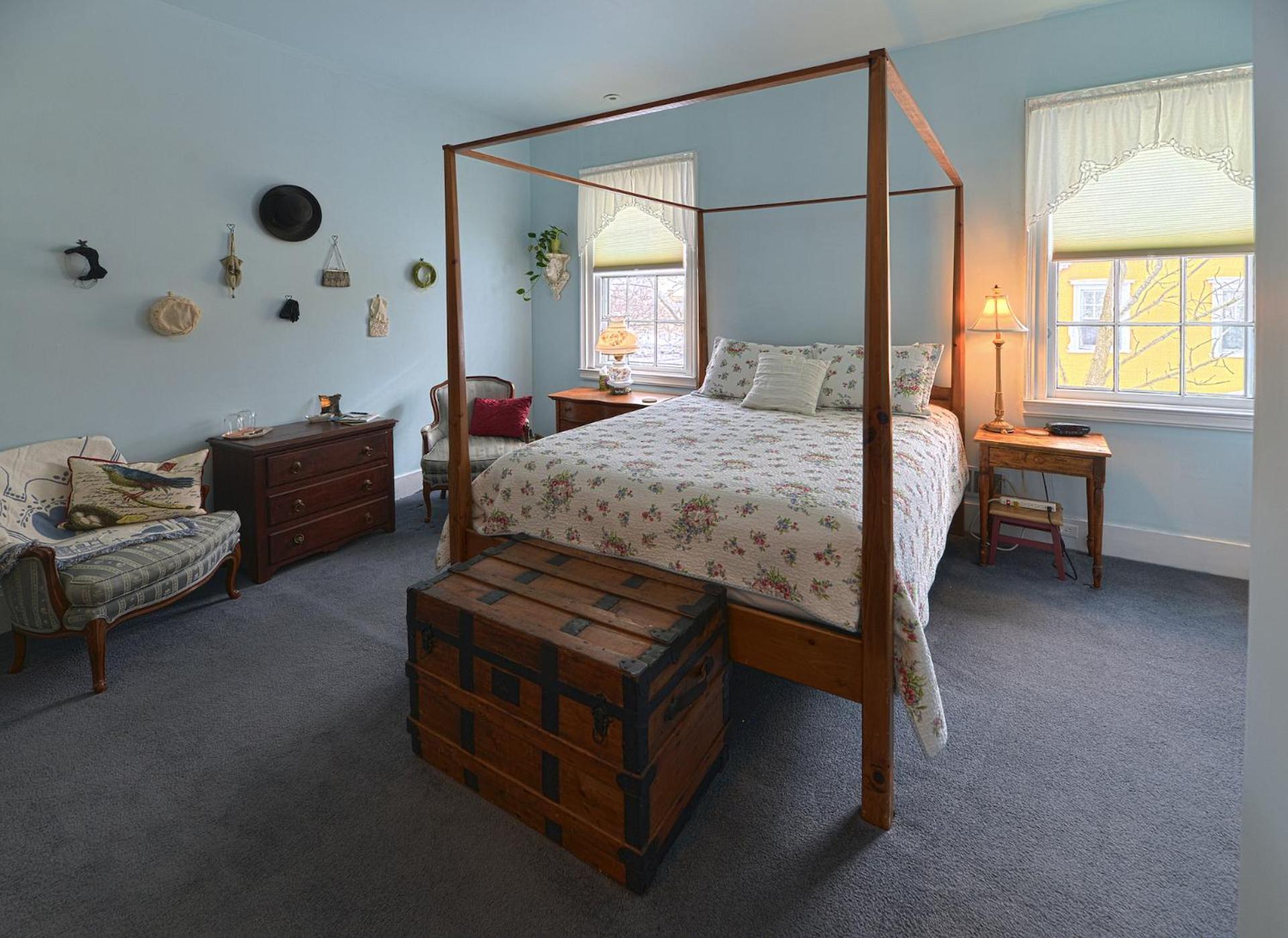The Bed And Breakfast At Oliver Phelps Канандейгуа Номер фото