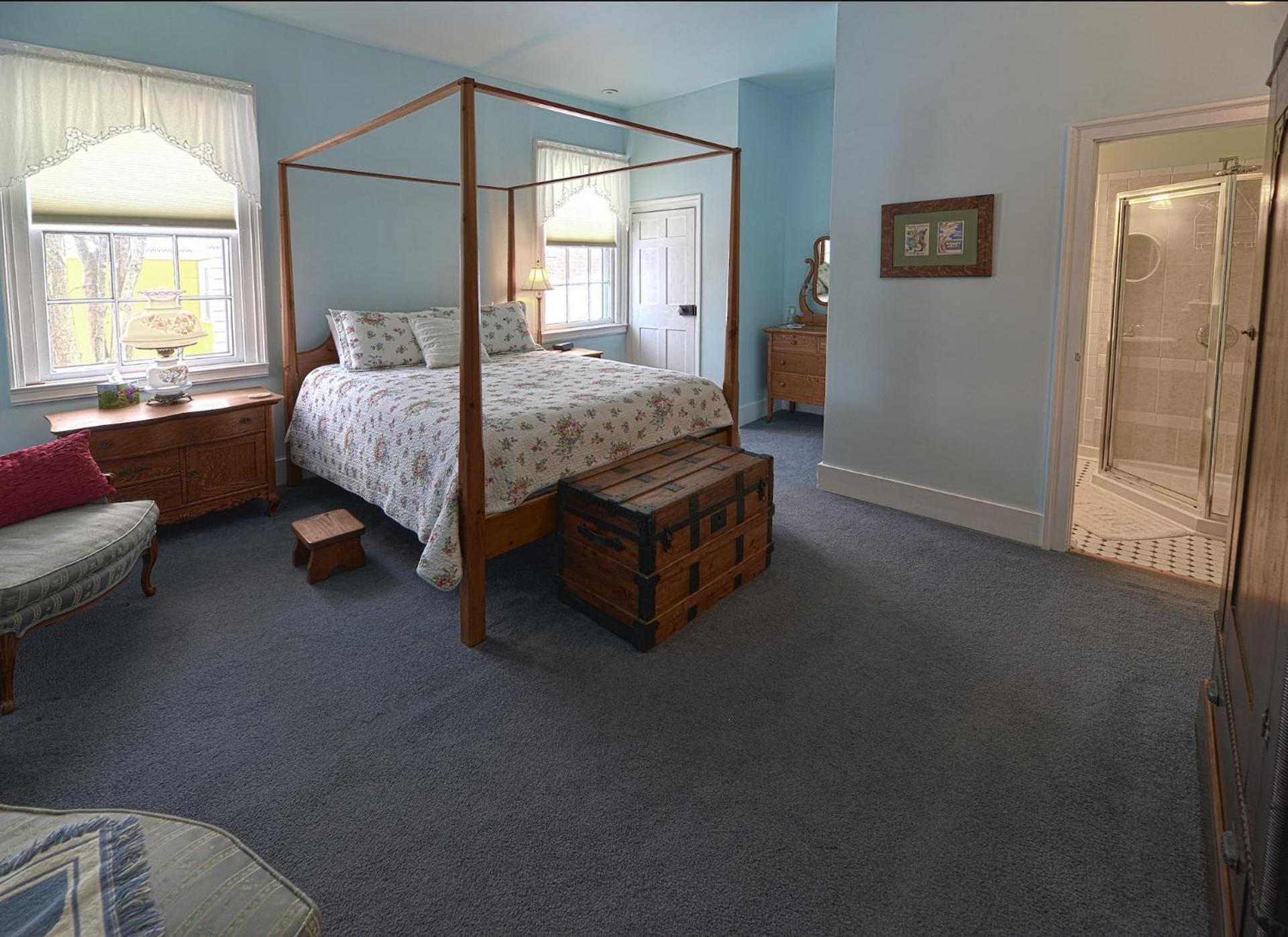 The Bed And Breakfast At Oliver Phelps Канандейгуа Номер фото